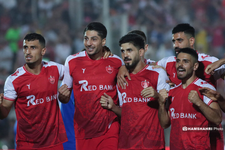 تصاویر بازی پرسپولیس 4 - 1 استقلال خوزستان