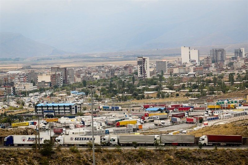 مرز بازرگان