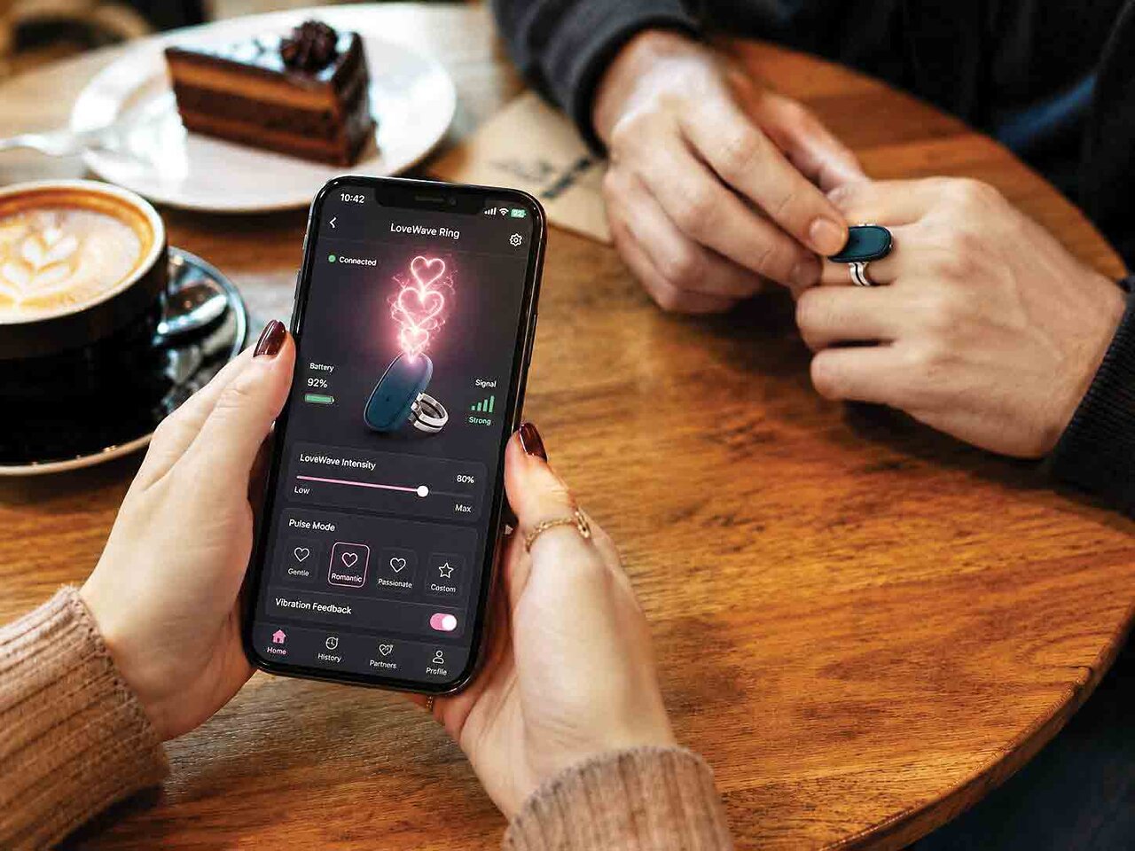 حلقه ۶۰ میلیونی سنجش عشق؛ گرانترین گجت بیکاربرد بازار