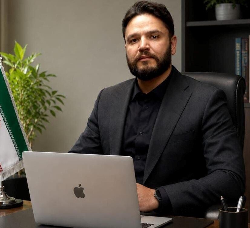 به هر صدایی اعتماد نکنید | کلاهبرداران حالا صدای عزیزان‌تان را هم جعل می‌کنند