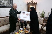 دیدار صمیمی مشاور عالی رهبر انقلاب با خانواده سردار شهید مظفری | تصاویر