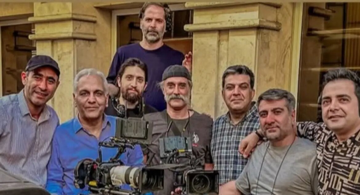 چهره جدید مهران مدیری در پشت صحنه یک سریال