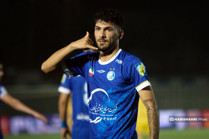 تصاویر بازی استقلال 2 - 0 سپاهان