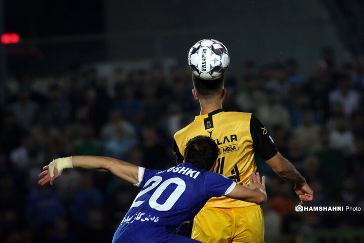 تصاویر بازی استقلال 2 - 0 سپاهان