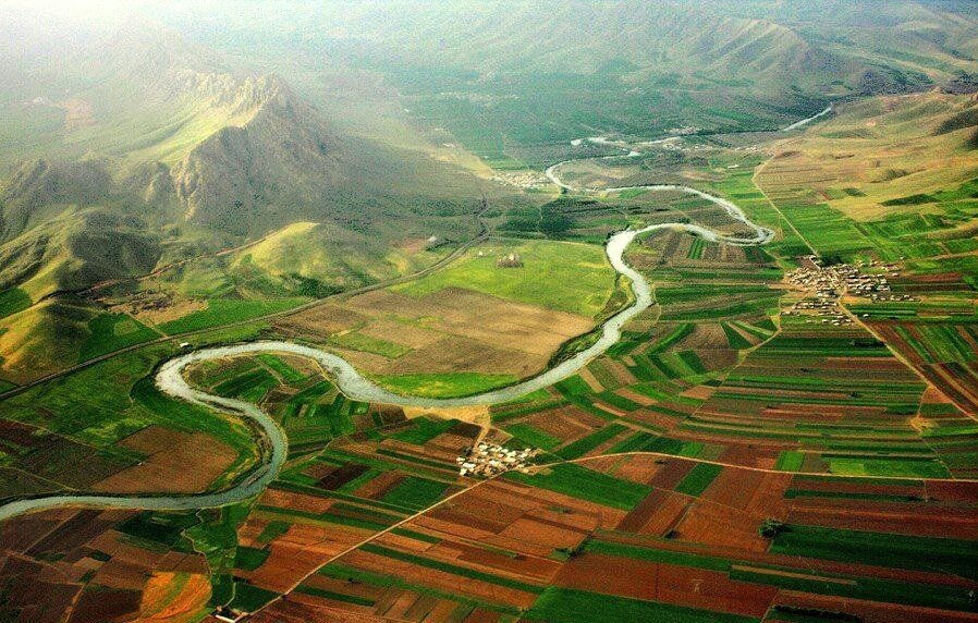 چرا باید در تابستان به همدان سفر کنید؟؛ ۷ مقصد دیدنی بعد از غار علیصدر برای فرار از گرما