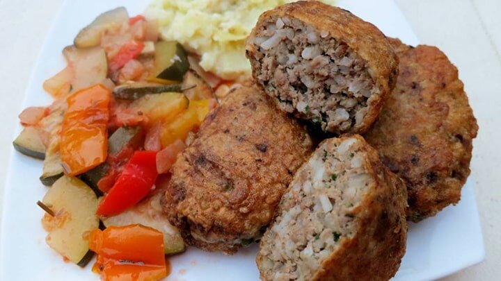 کوفتهای متفاوت از ترکیه؛ راز خوشمزگی «کادین بودو کوفته» چیست؟ + طرز تهیه کادین بودو کوفته