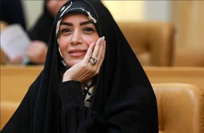 بغض الهام چرخنده در اجتماع بیعت با امام زمان؛ ویدئو پربازدید شد