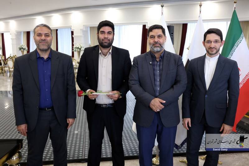 تجلیل سخنگوی شورای شهر از تلاشگران عرصه خبر