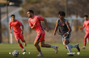 اورونوف آماده شد؛ تصمیم عجیب تارتار علیه ستاره شاکی پرسپولیس