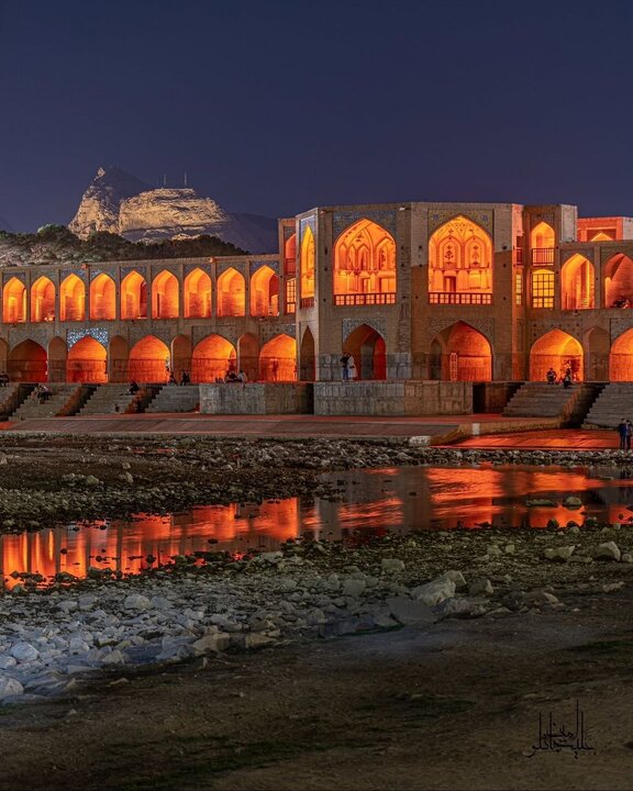 شب هاي پل خواجو