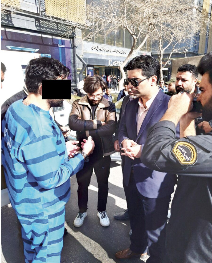 جنایت هولناک مرد جوان مقابل سالن سینما+ تصاویر | مقتول در تاریکی سینما مزاحم همسرم شد