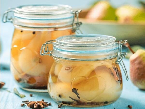 ترشی گلابی خانگی؛ چاشنی متفاوت و خوشطعم برای کنار غذا + طرز تهیه