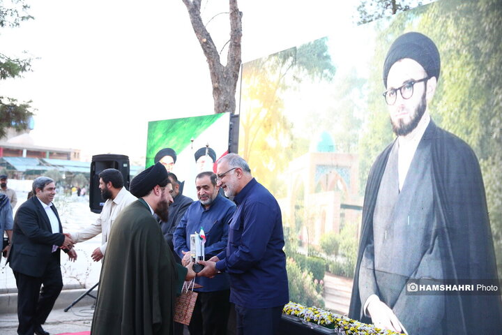 مراسم رونمایی از بنای یادبود شهید سیدعلی اندرزگو