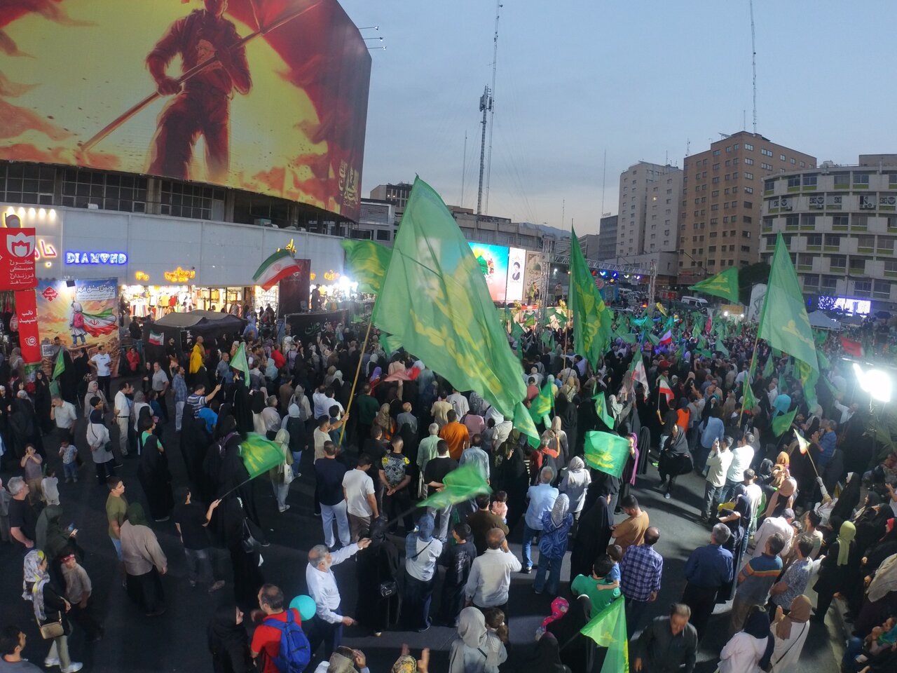 تصاویری از جشن مهربانی در پایتخت