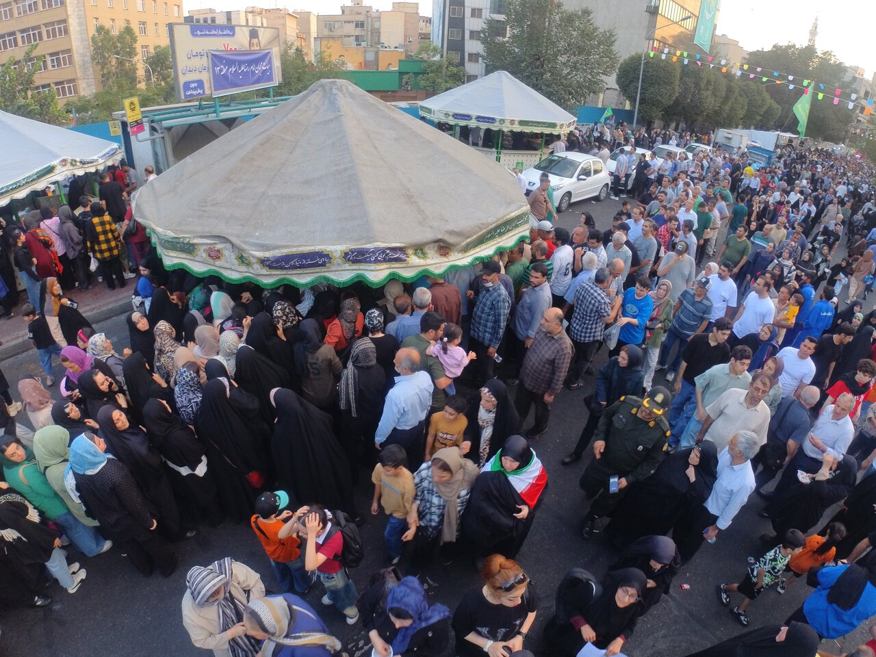 تصاویری از جشن مهربانی در پایتخت