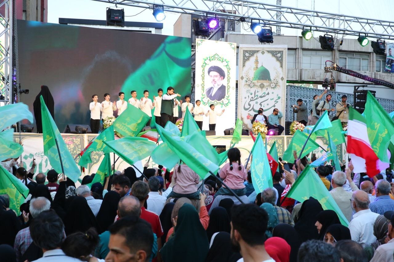 تصاویری از جشن مهربانی در پایتخت