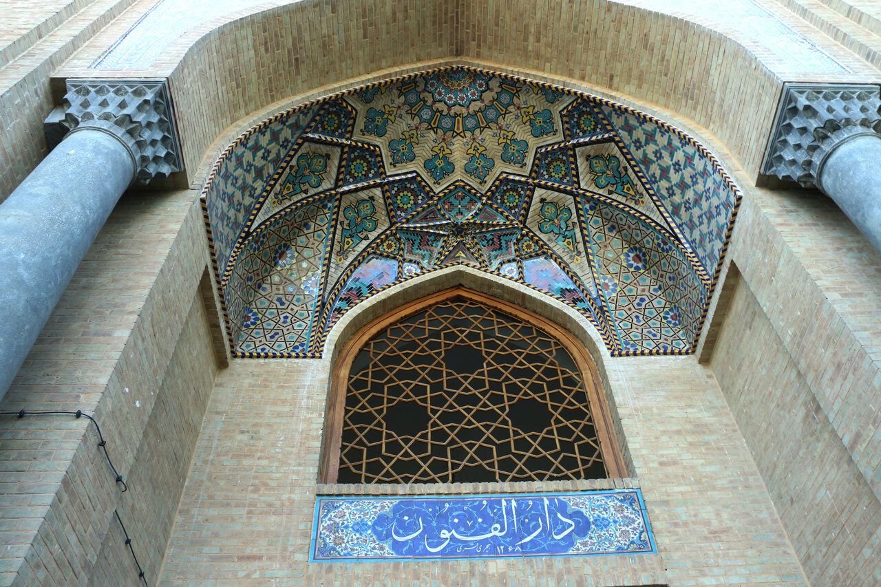 قصههای نخستین خیابان مدرن تهران | گشتوگذار با رسول نجفیان در معبری تاریخی