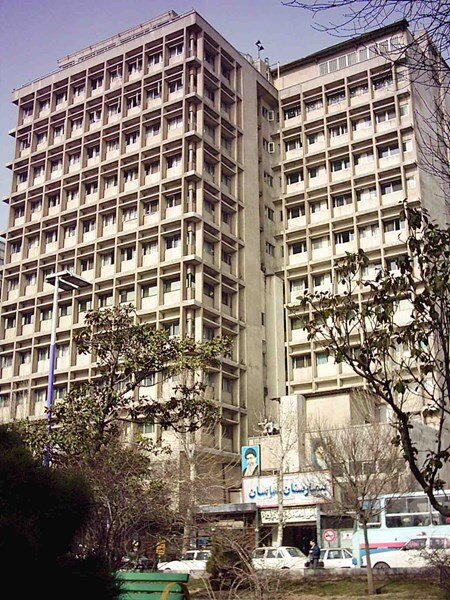 چه خبر از مناطق؟ از اجرای ۹۷ کارویژه برای تحول در غرب تهران تا برپایی بازارچه کارآفرینی در بوستان جوانمردان