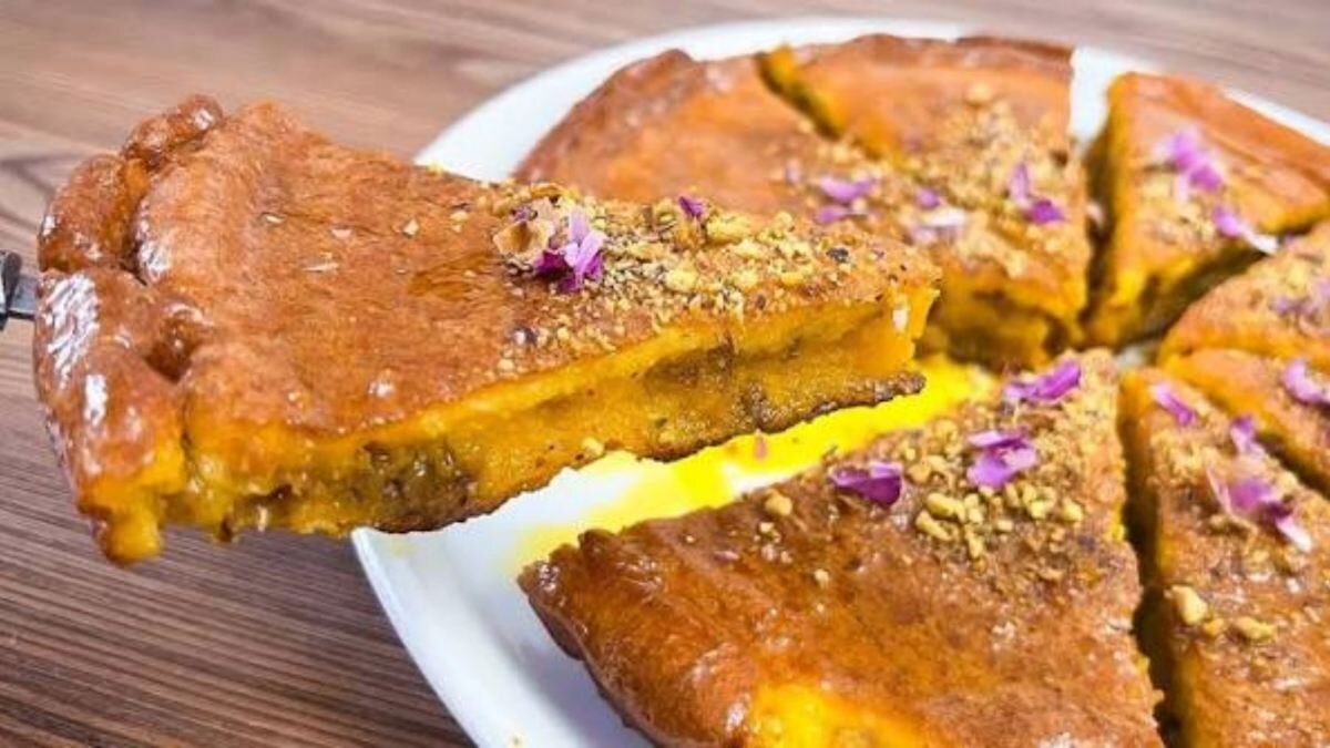 خاگینه خرما؛ دسری متفاوت برای صبحانه که با کمی حوصله آماده میشود