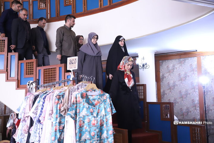 نمایشگاه خیریه انجمن دیپلماتیک بانوان