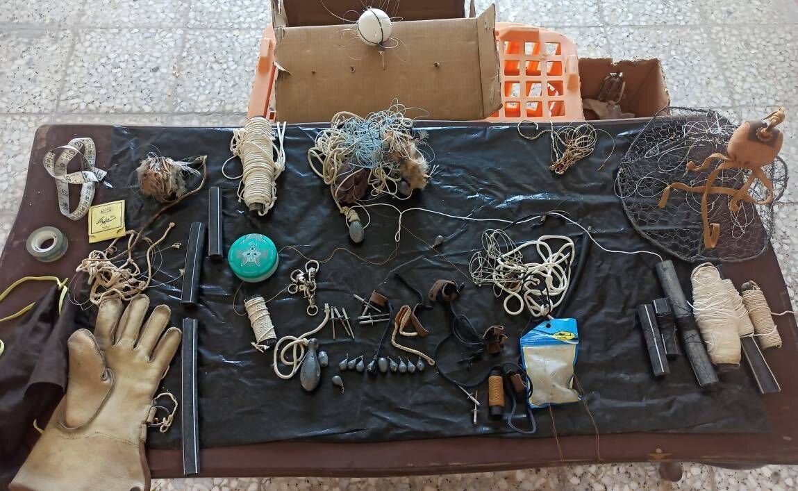 توقیف خودرو شکار پرنده با ابزار عجیب و غریب + عکس