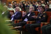 پزشکیان با اسلحه در کنار رادان؛ تصویر متفاوت از رئیس‌جمهور در مراسم افتتاحیه دبیرستان پلیس