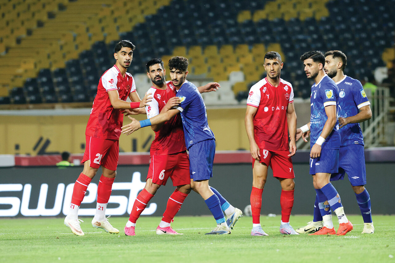 میانگین سنی استقلال در دربی ۱۰۷ پایینتر از پرسپولیس
