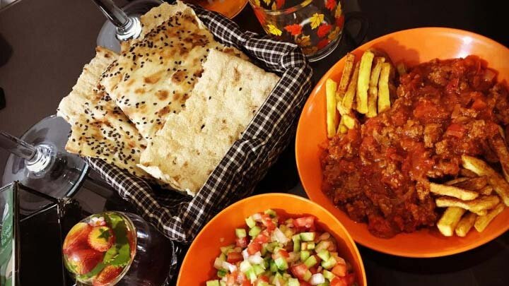 قیمه توماتیز ؛ خورشت محبوب و خوشمزه کردها با یک دستور ساده + طرز تهیه قیمه توماتیز