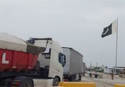 صف کامیون‌های ایرانی در ریمدان؛ دلایلی که کامیون ها هفته ها در مرز معطل می شوند