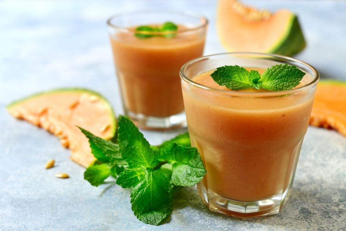 طرز تهیه اسموتی طالبی؛ خنک، طبیعی و خوش عطر