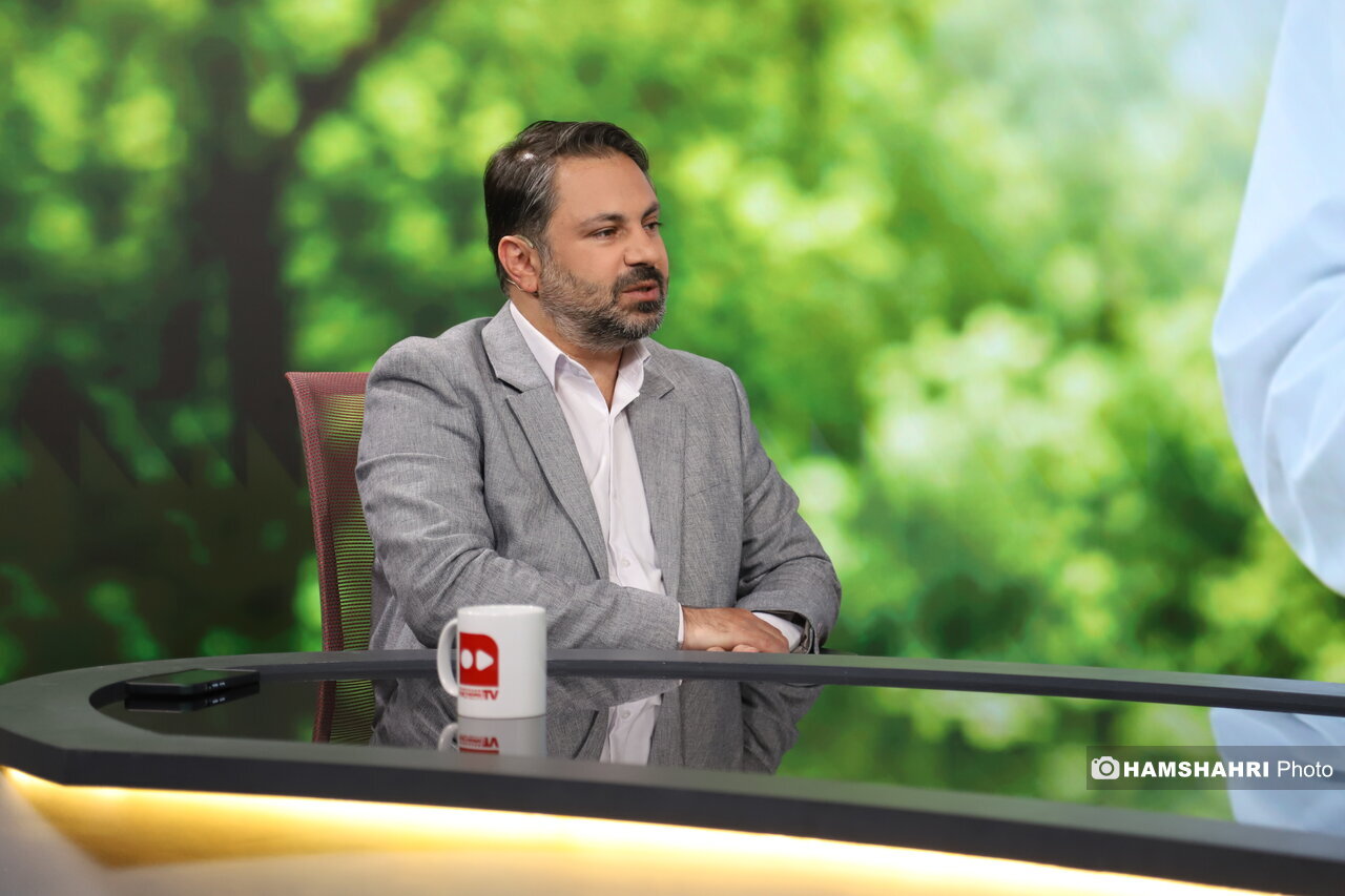 پزشکان پولدارند؟ روایت سخنگوی نظام پزشکی از سقوط درآمد و معضل زیرمیزی