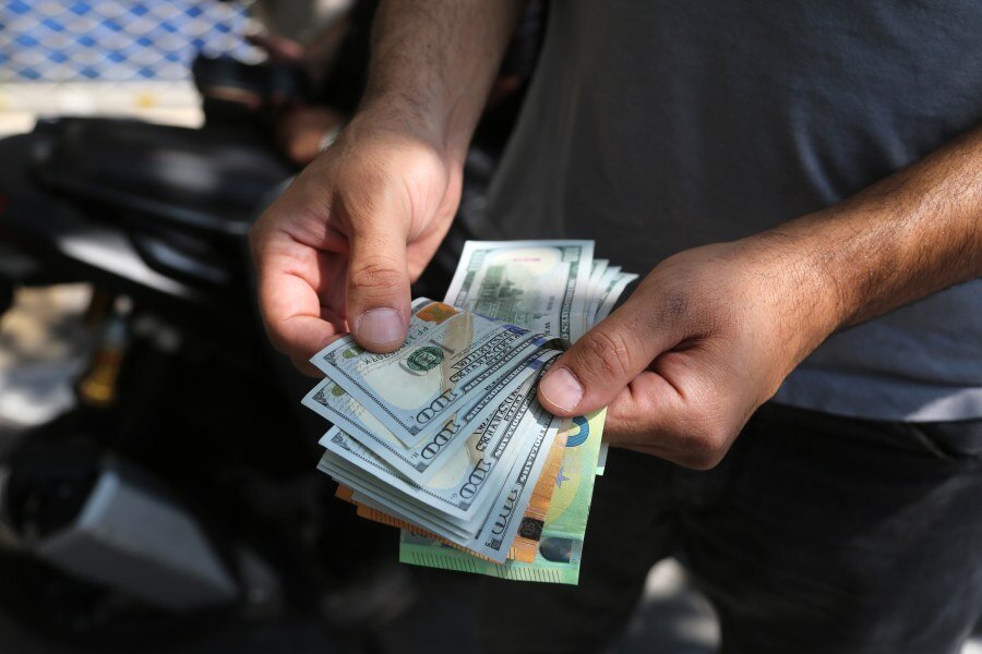 عبور میلیاردها دلار پول ایران از بانکهای آمریکا ادامه دارد