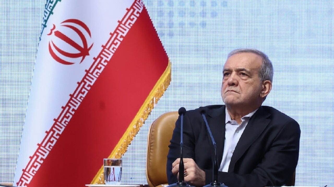 پزشکیان: صرفهجویی ۱۰ درصدی بسیاری از مشکلات را کاهش میدهد