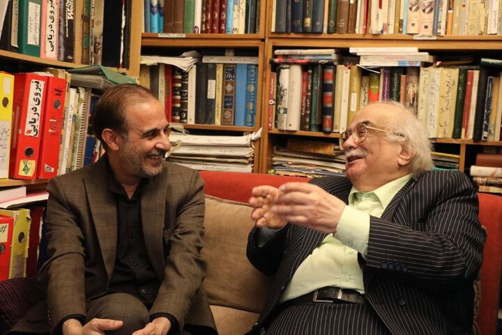 تمام عشقم رادیو است| روایت ۶۰ سال همراهی با صدا