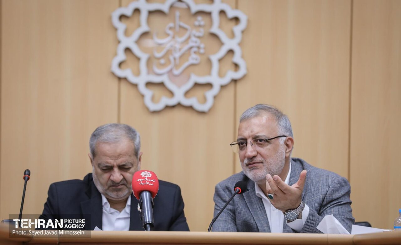 نشست مشترک شهردار و وزیر آموزش و پرورش