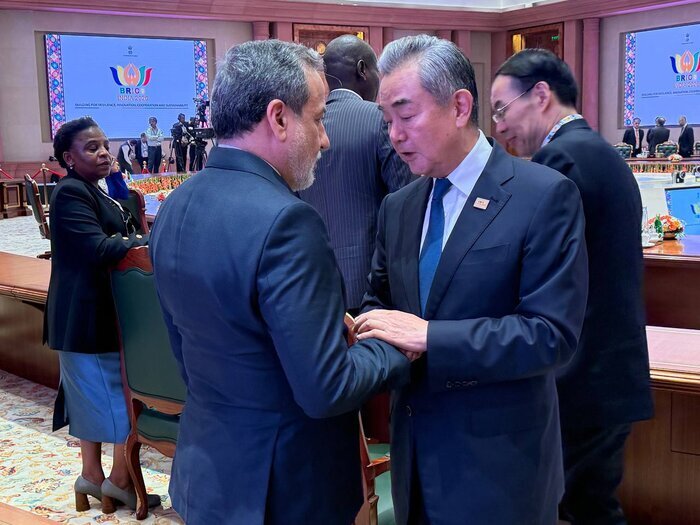رایزنیهای فشرده عراقچی+ تصاویر و جزئیات؛ از چین و برزیل تا مصر