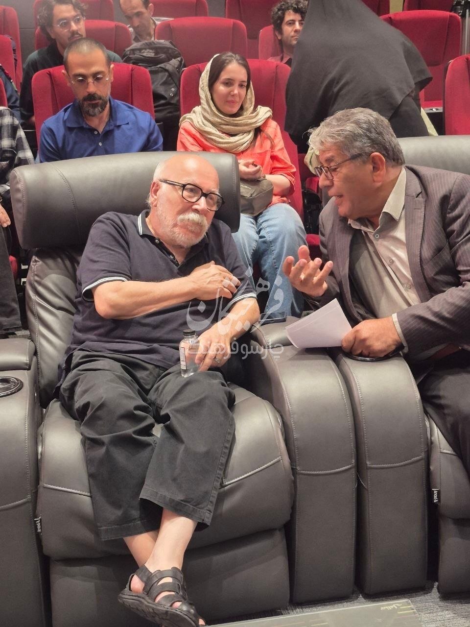 تصاویری از خانواده داودنژاد در مراسم بزرگداشت علیرضا داودنژاد