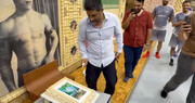 رقص چاقوی رحمان عموزاد و سورپرایز تولد علیرضا دبیر | ویدئو