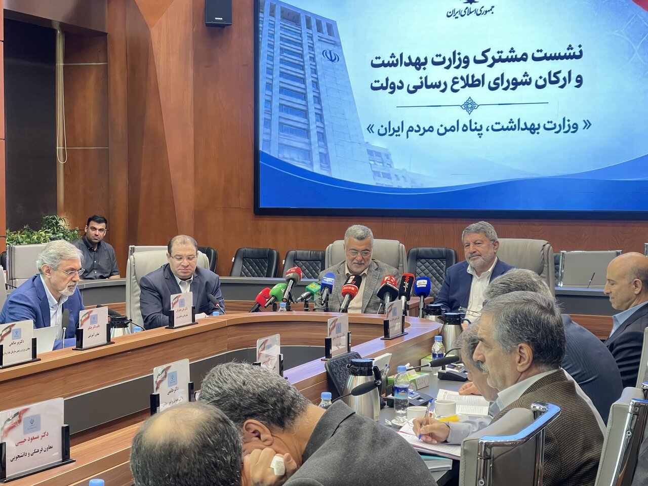 گفتگو درباره کمبودهای سلامت در دوران جنگ آسان بود