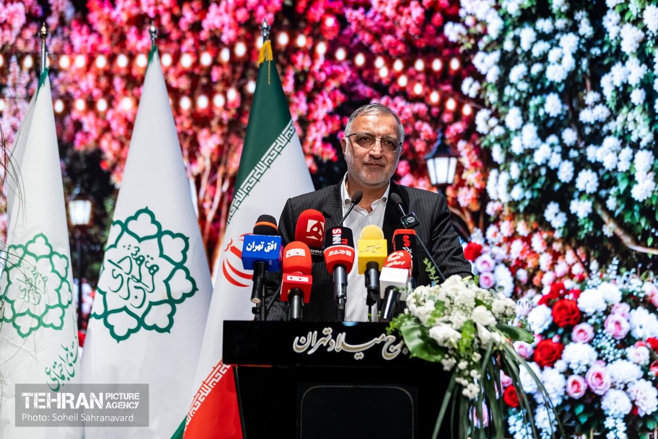 جشن ازدواج زوج های تهرانی. دکتر زاکانی. علیرضانادعلی.برج میلاد