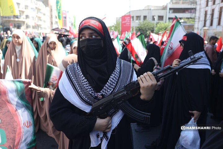 رزمایش جان فدایان ایران در تهران