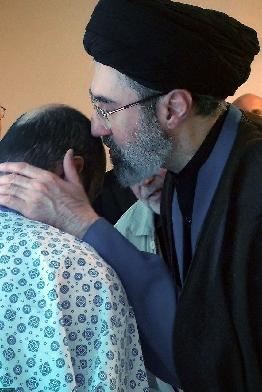 جدیدترین تصاویر منتشر شده از رهبر انقلاب
