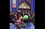 فریاد و بی تابی های خانم بر سر مزار رهبر شهید ایران | ویدئو