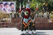 قاب‌های تماشایی از لحظه اعطای سردوشی و درجه با حضور امیر سیاری؛ پایان رزم مقدماتی در مرکز جوادالائمه(ع) ارتش | تصاویر