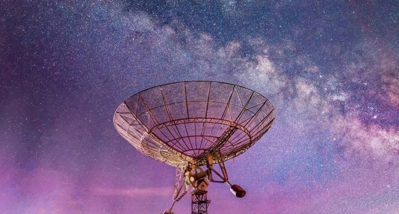 دریافت صدای فراخورشیدی