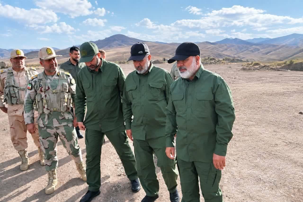بازدید فرمانده نیروی زمینی سپاه از پایگاه‌های عملیاتی مناطق شمال‌غرب | تصاویر