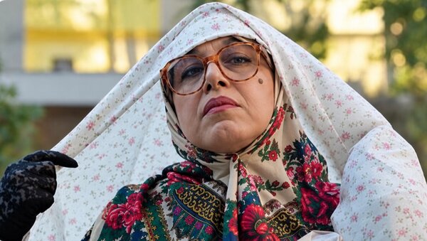 حمله به رضا عطاران به خاطر شوخی با این لباس زنانه! + تصاویر