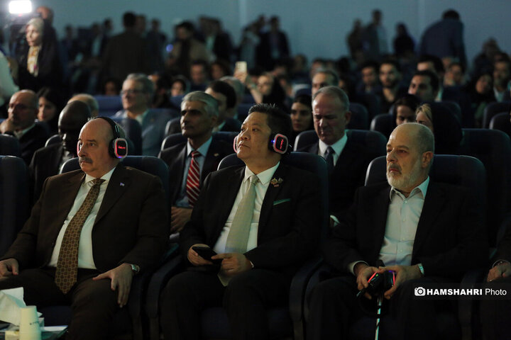 افتتاح نمایشگاه ایران فارما