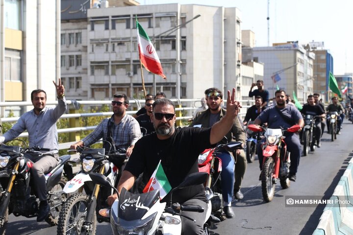 رزمایش موتور سواران جان‌فدای ایران