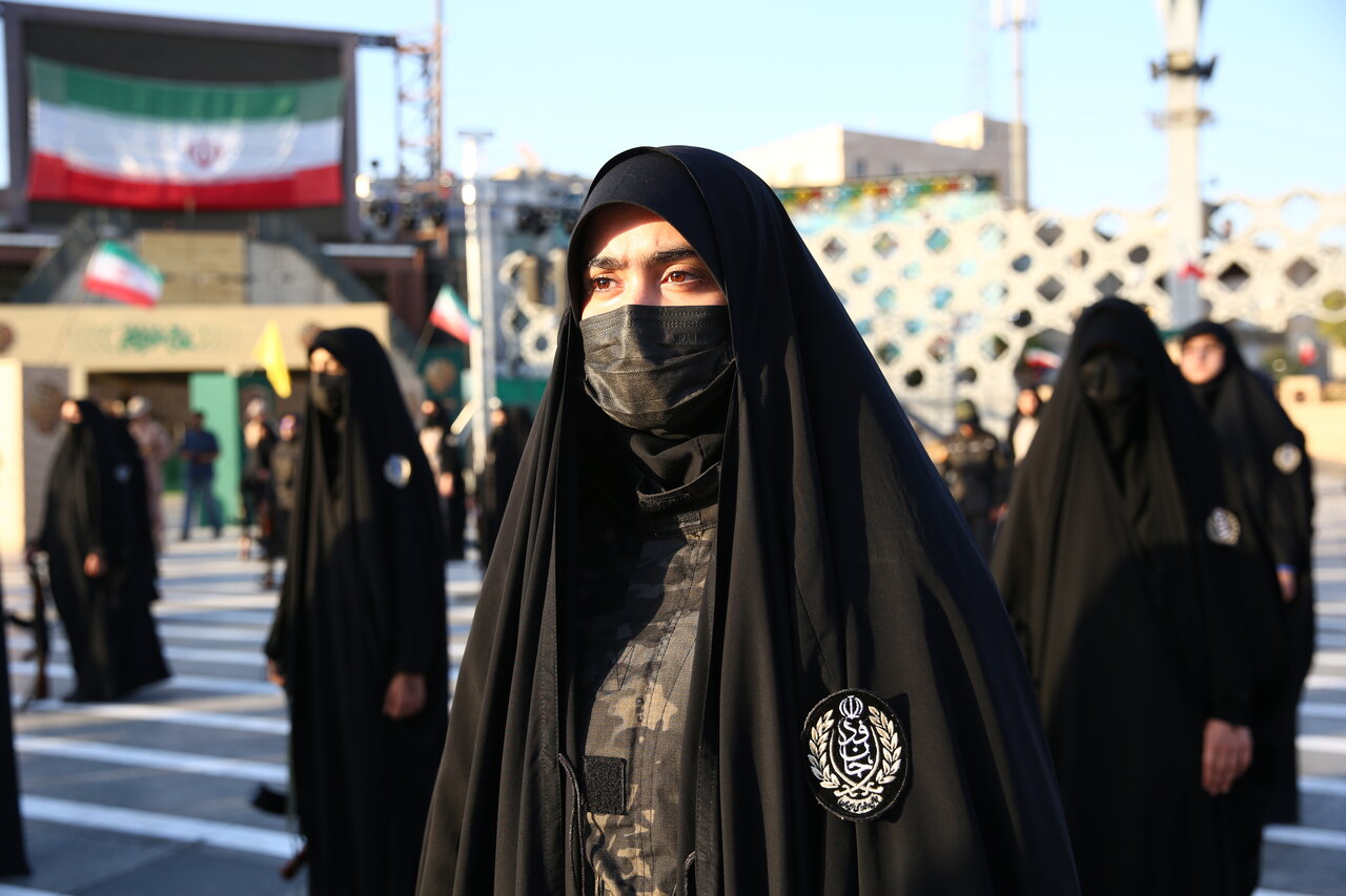 گزارش تصویری از رزمایش جانفدا و افتتاح نخستین مرکز آموزش تیراندازی و نظامی این گروهها